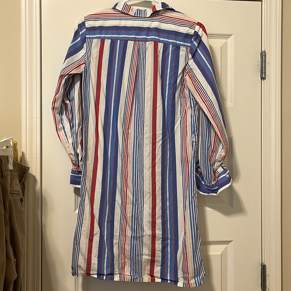 SOLD💙Tommy Hilfiger shirt dress nwot - Picture 9 of 10